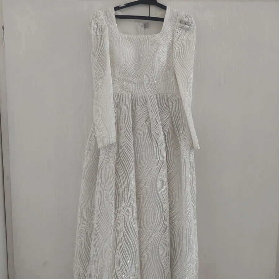 پیرهن عقد سفید نو