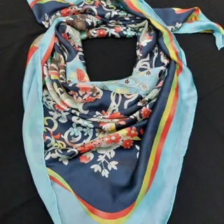 روسری سیلک دور دست دوز