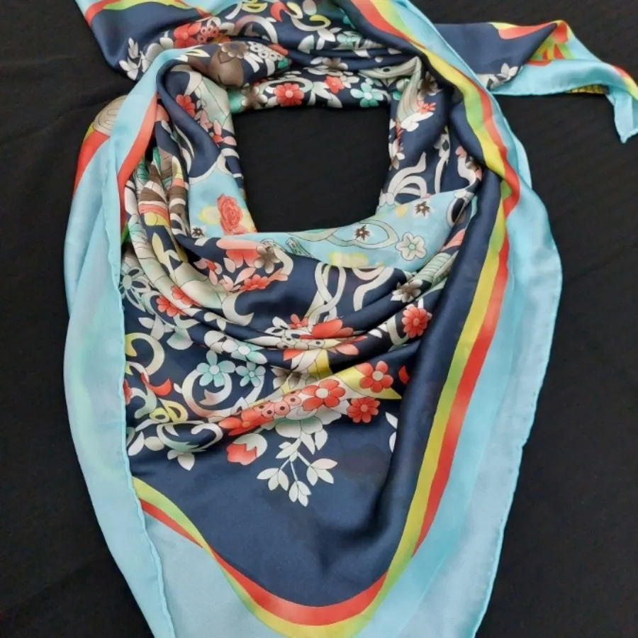 روسری سیلک دور دست دوز