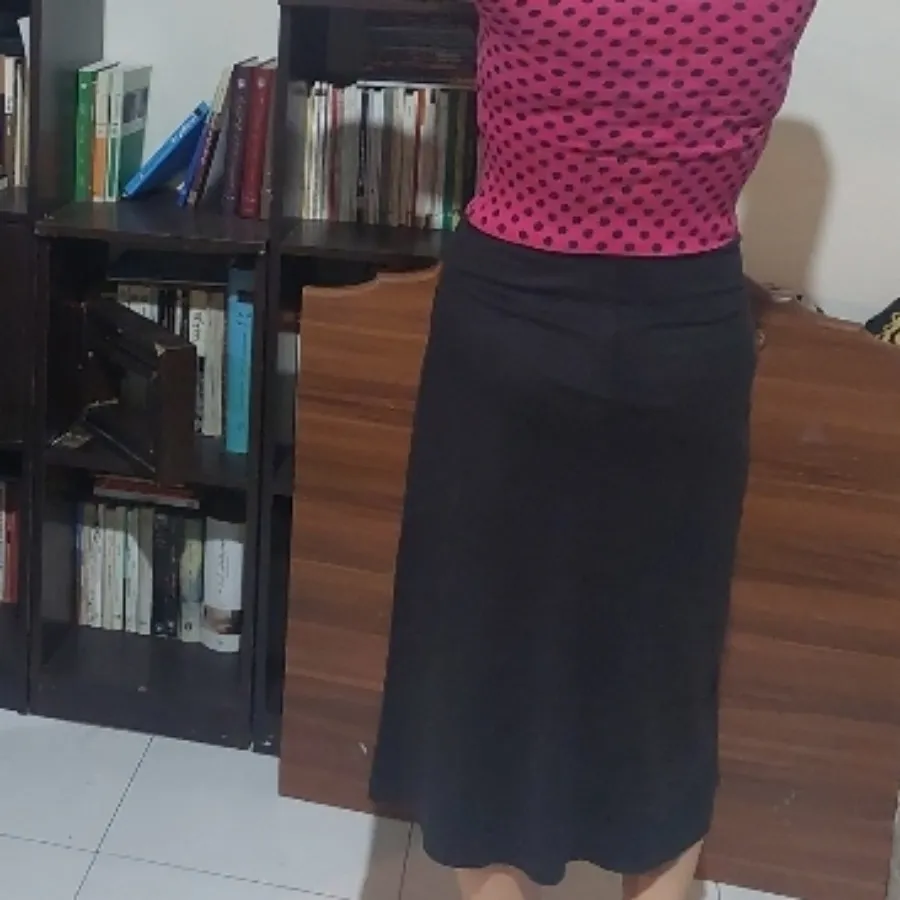 دامن مخمل ظریف