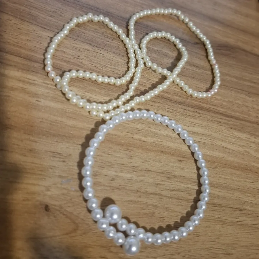 دستبند و گردنبند