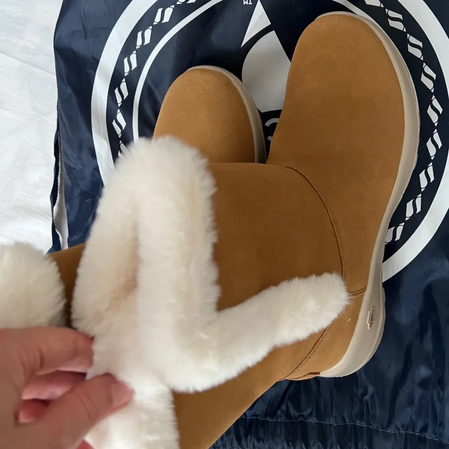 بوت اسکیچرز