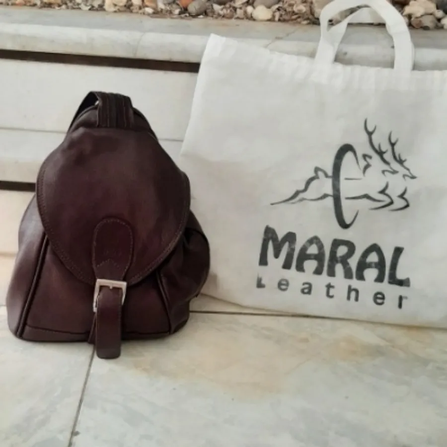 کیف دو‌حالته مارال چرم