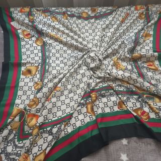 روسری قواره دار