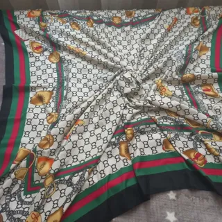 روسری قواره دار