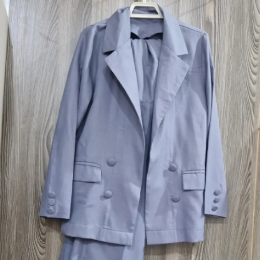 کت شلوار خنک