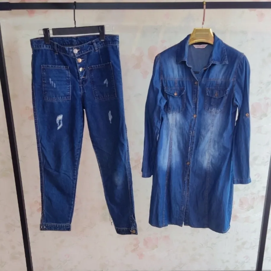 مانتو و شلوار جین