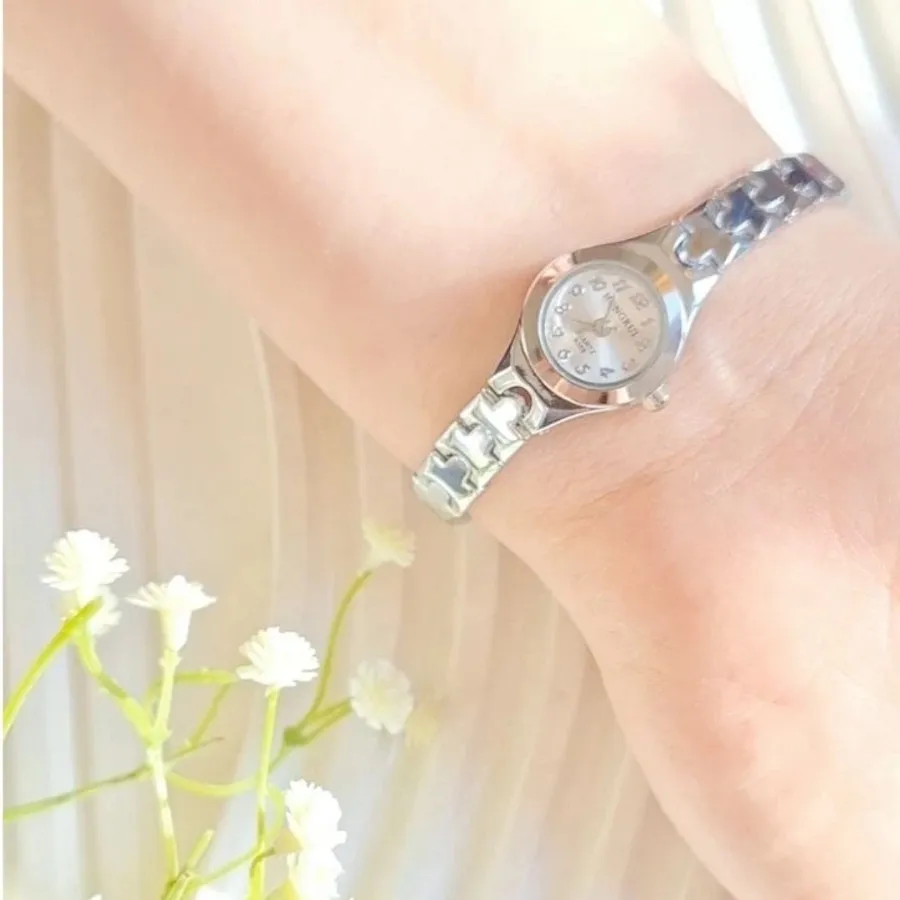 ساعت مینیمال