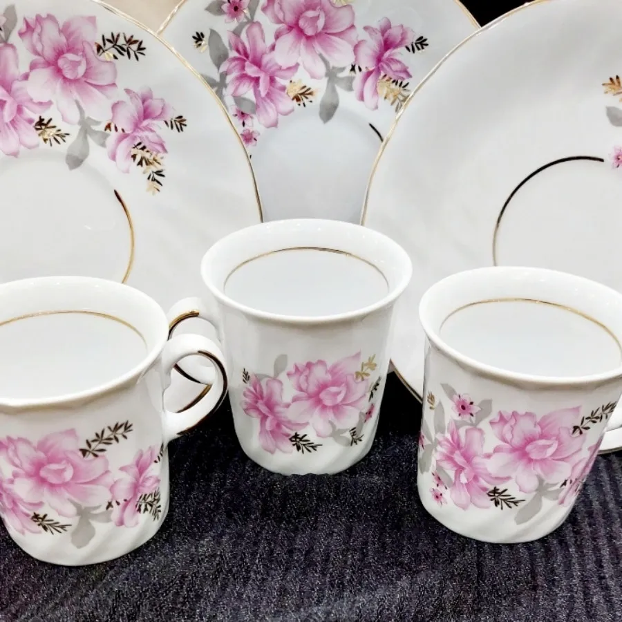 فنجان نعلبکی چینی