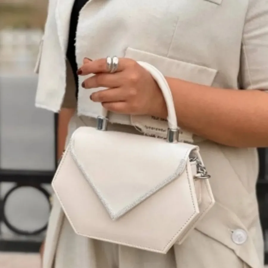 کیف کرمی نگین دار