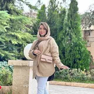 کاپشن شیری مزون افرا شیک