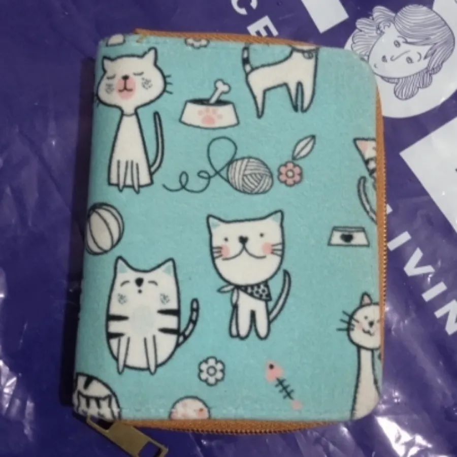 کیف پول و جا کارتی