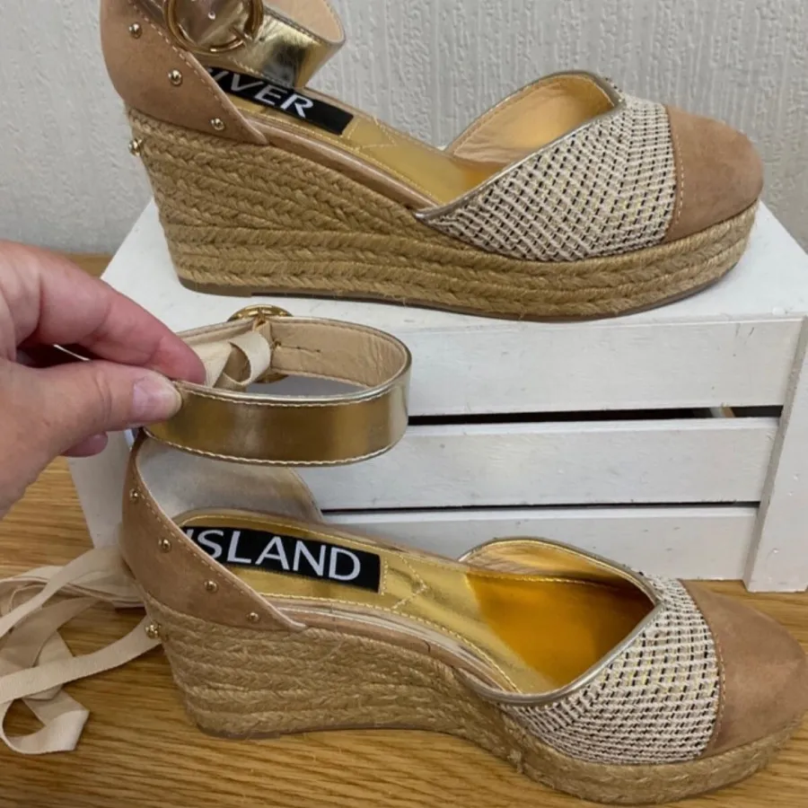 صندل River Islandسایز39