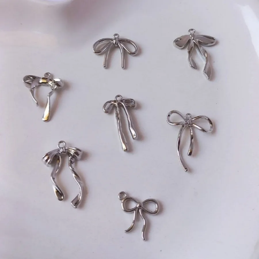 پلاک زنجیر پاپیون ترند