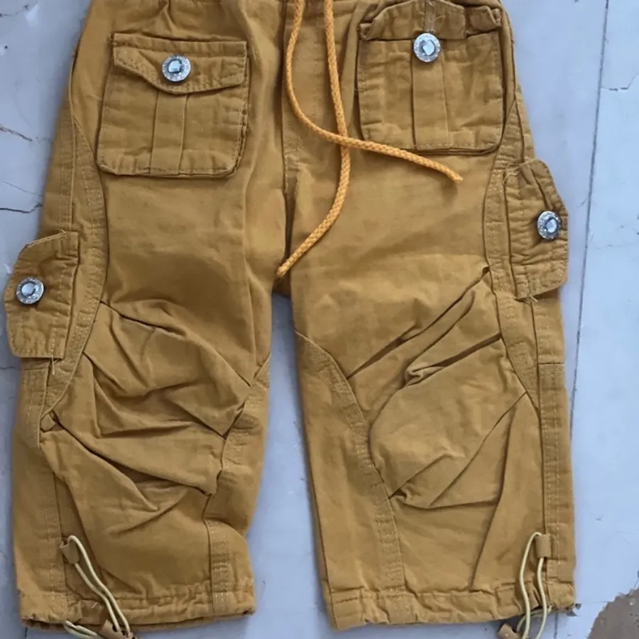 شلوارک بچگانه