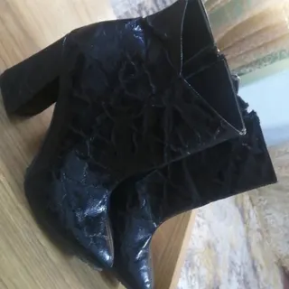 نیم بوت
