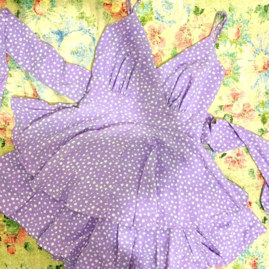 پیراهن عروسکی