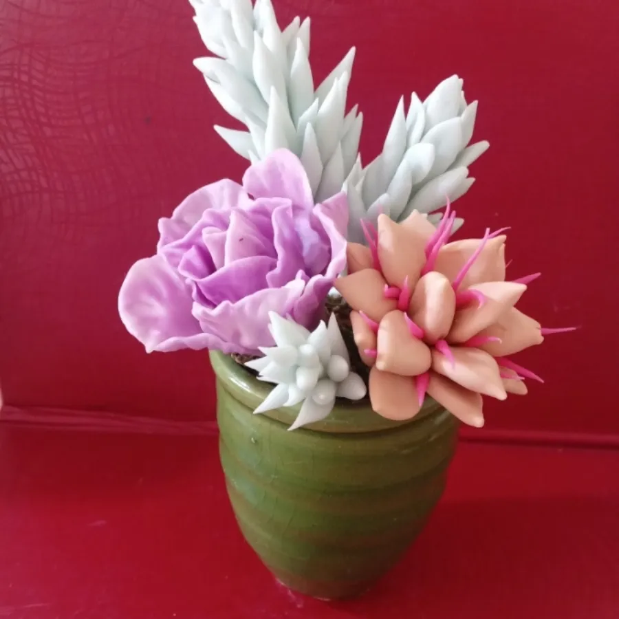 گلدان کاکتوس  خمیری