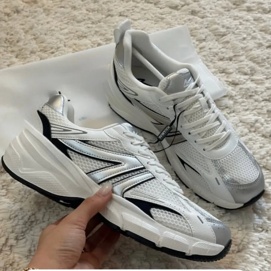 کتونی پول اندبیر