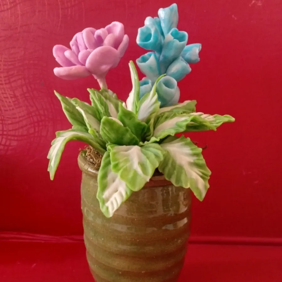 گلدان کاکتوس خمیری