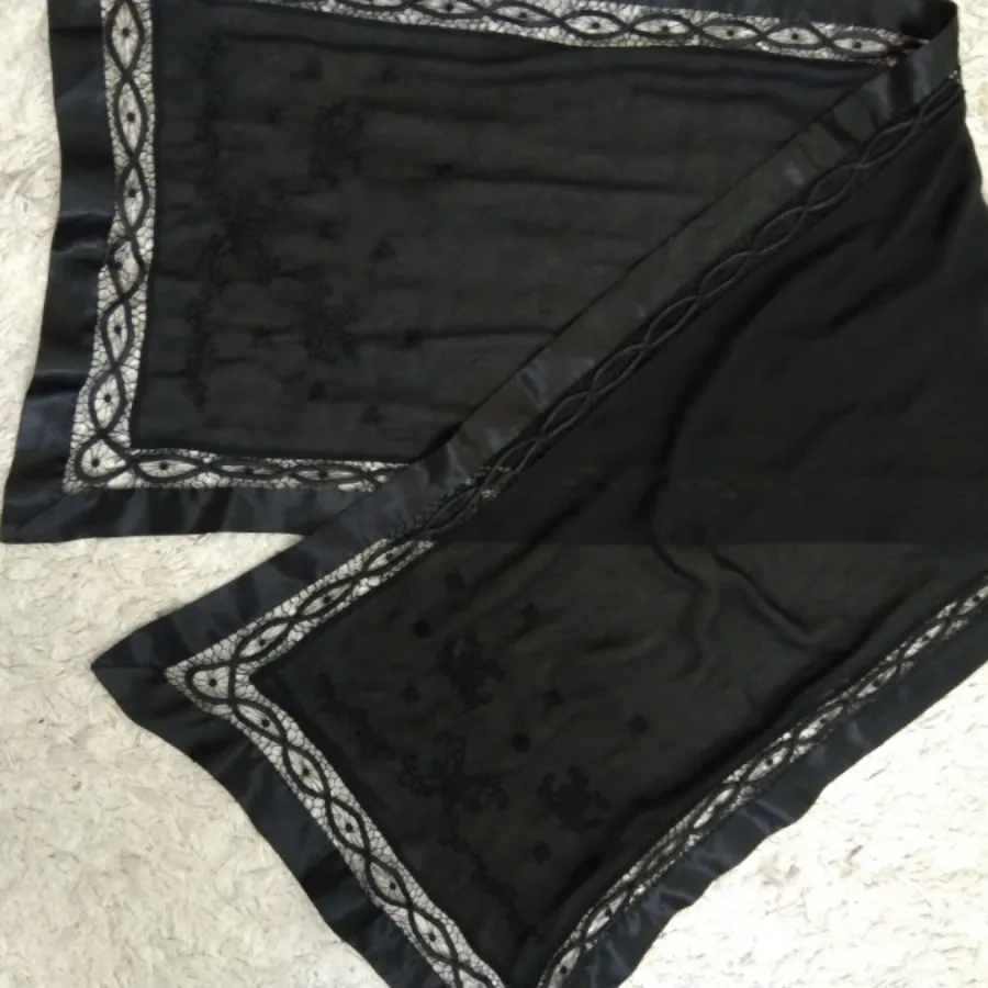 شال گلدوزی مجلسی مشکی