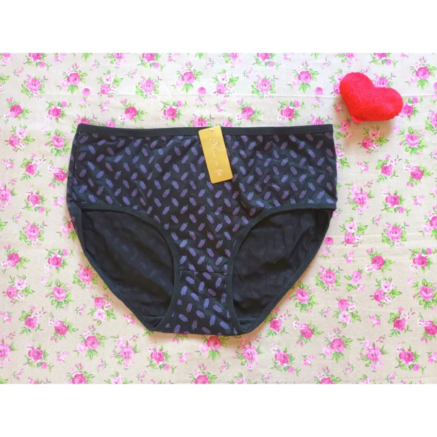 لباس زیر زنانه