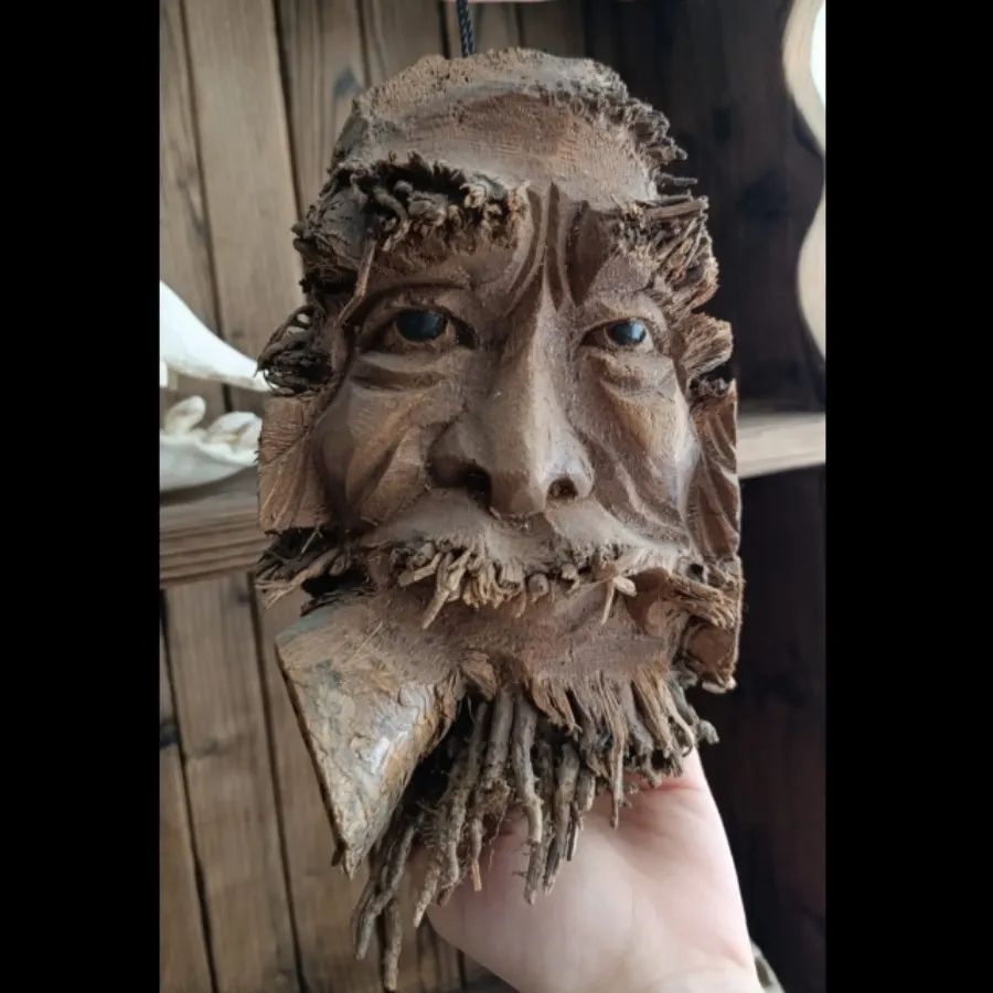 صورتک چوبی دستساز