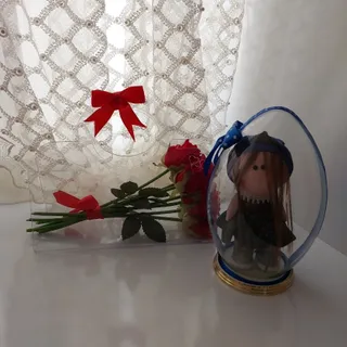 گل و عروسک