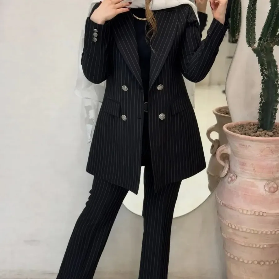 ست کت و شلوار