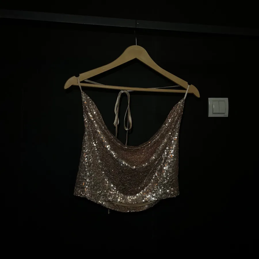 کراپ مجلسی پولکی