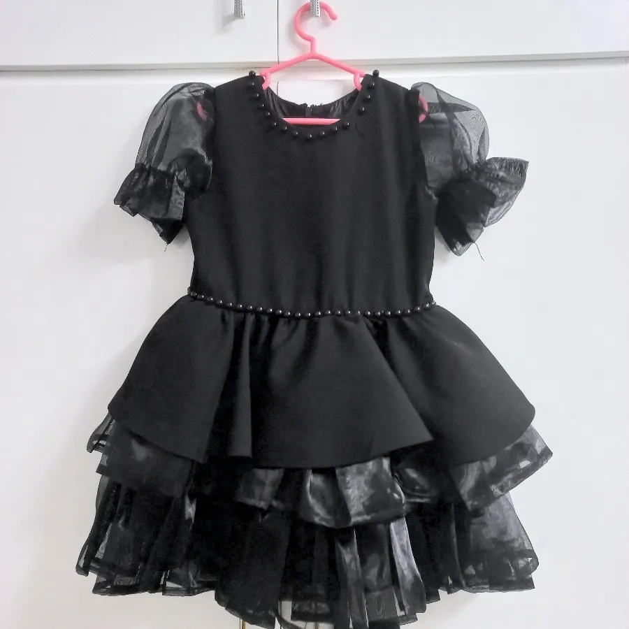 پیراهن بچگانه