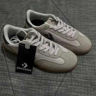 کفش converse