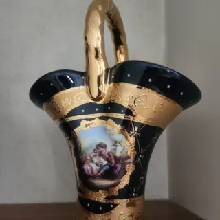 شکلات خوری لیلی ومجنون