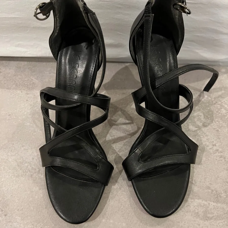 کفش مجلسی پاشنه بلند