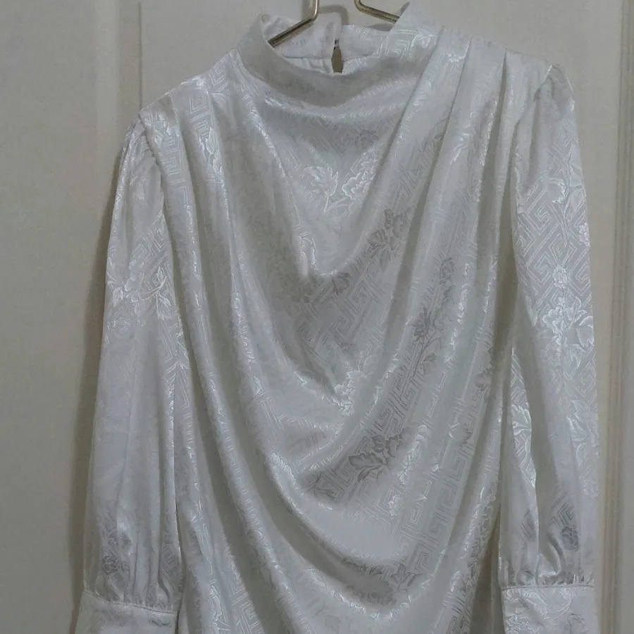 شومیز سفید ترک RADICAL