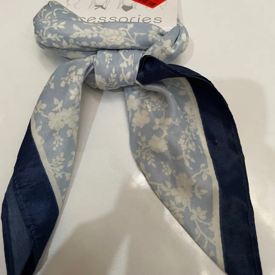 مینی اسکارف برند i am