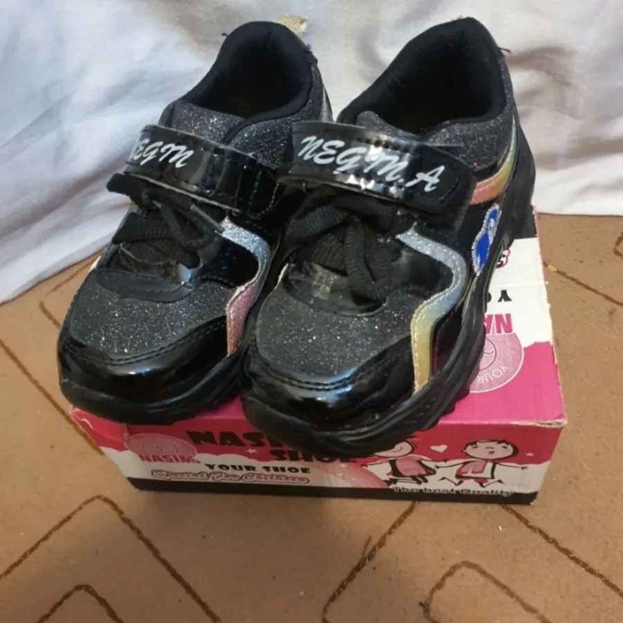 کتونی مشکی اسپرت