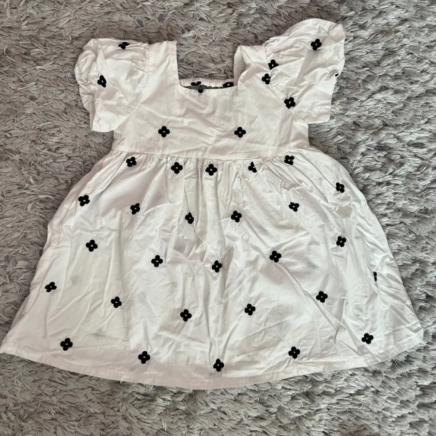 پیراهن دخترانه وارداتی