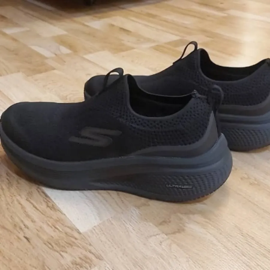 کفش اسکیچرز اصل