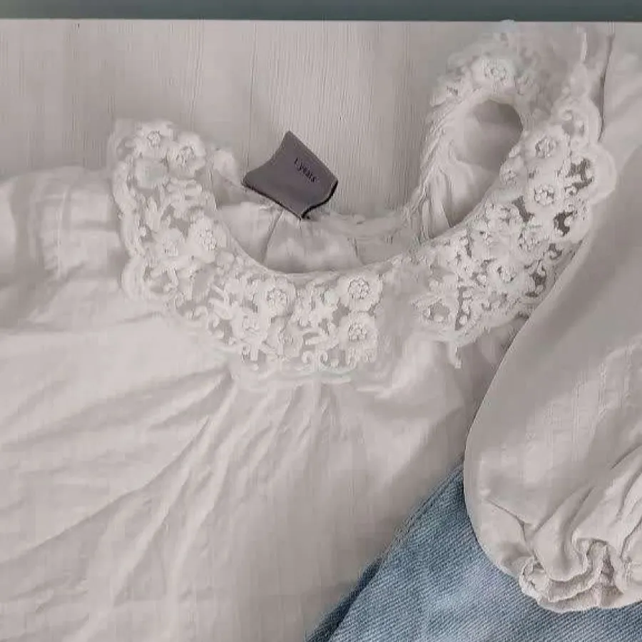 شومیز یقه تور