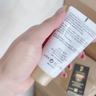 ضدآفتاب رنگی لانسون