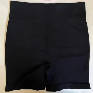 شورتک بایکری