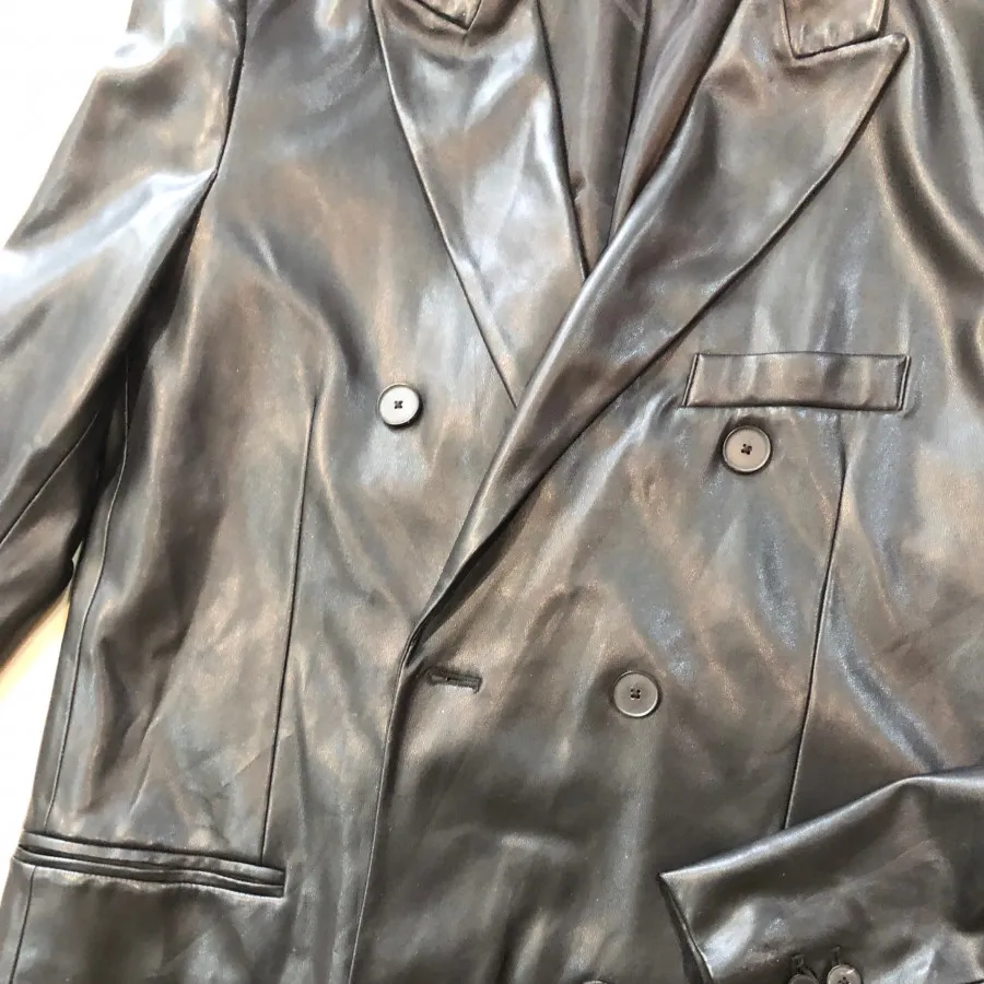 کت چرم منگو