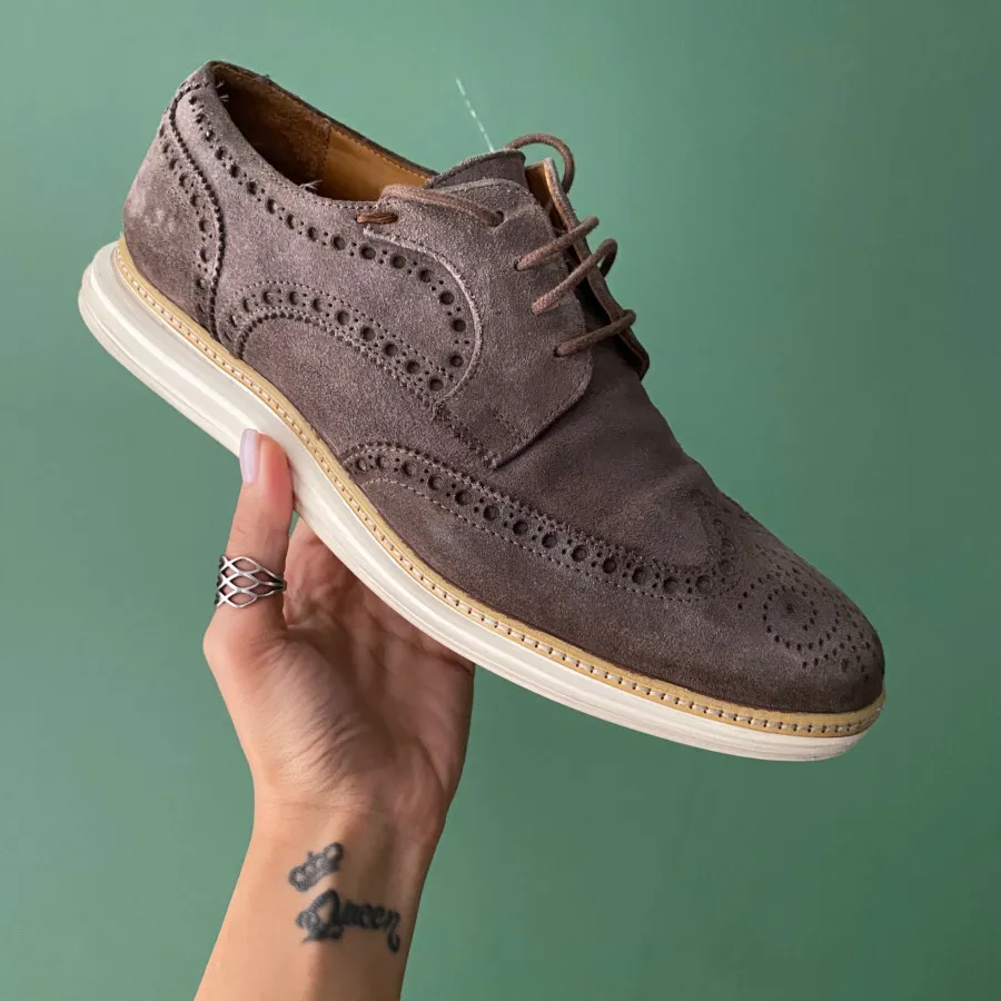 کفش راحتی برند corum