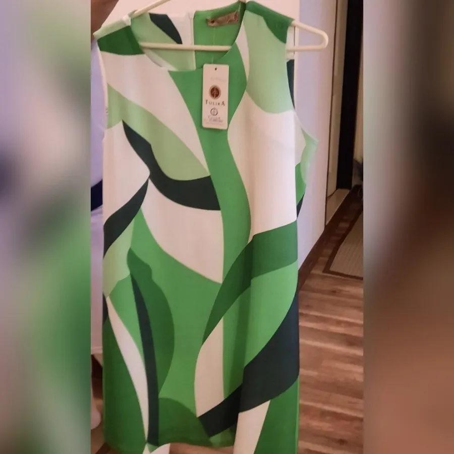 پیراهن تابستانه