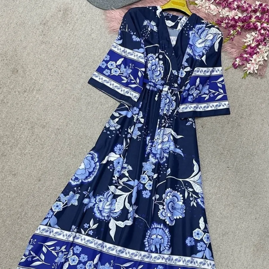 پیراهن ساحلی