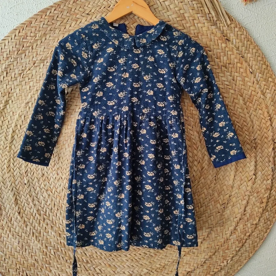 پیراهن دخترانه