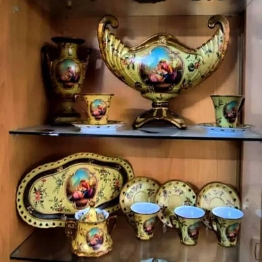 سرویس پذیرایی