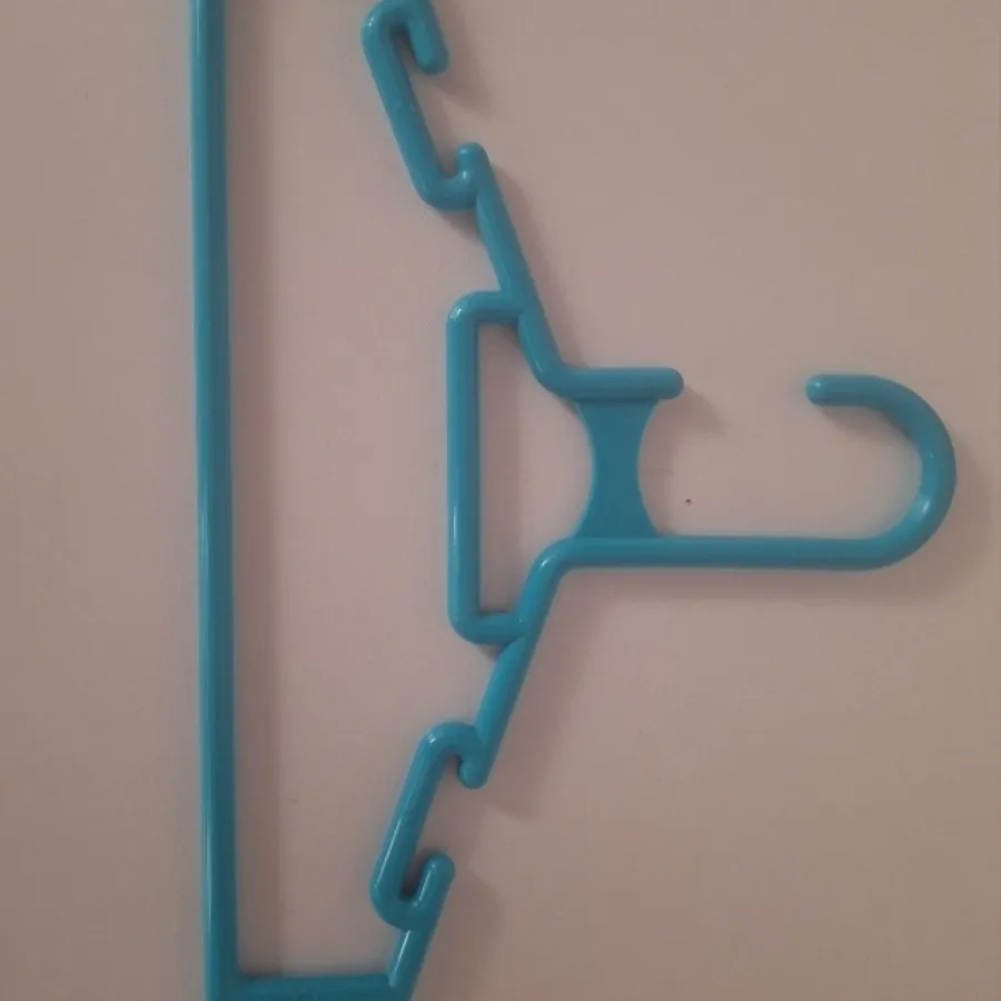 چوب لباسی کودک