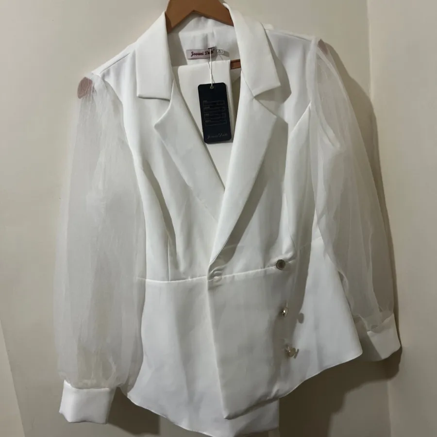 کت و‌ شلوار سفید فرمالیته